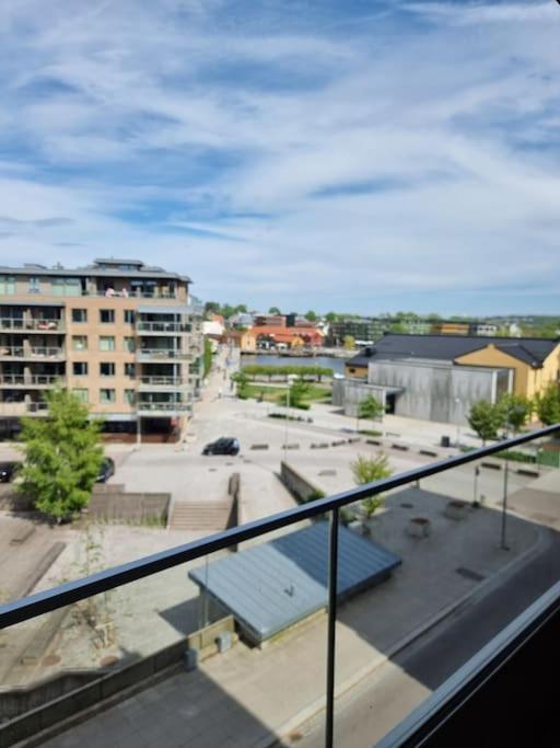 Velkommen Til Kaldnes Brygge *